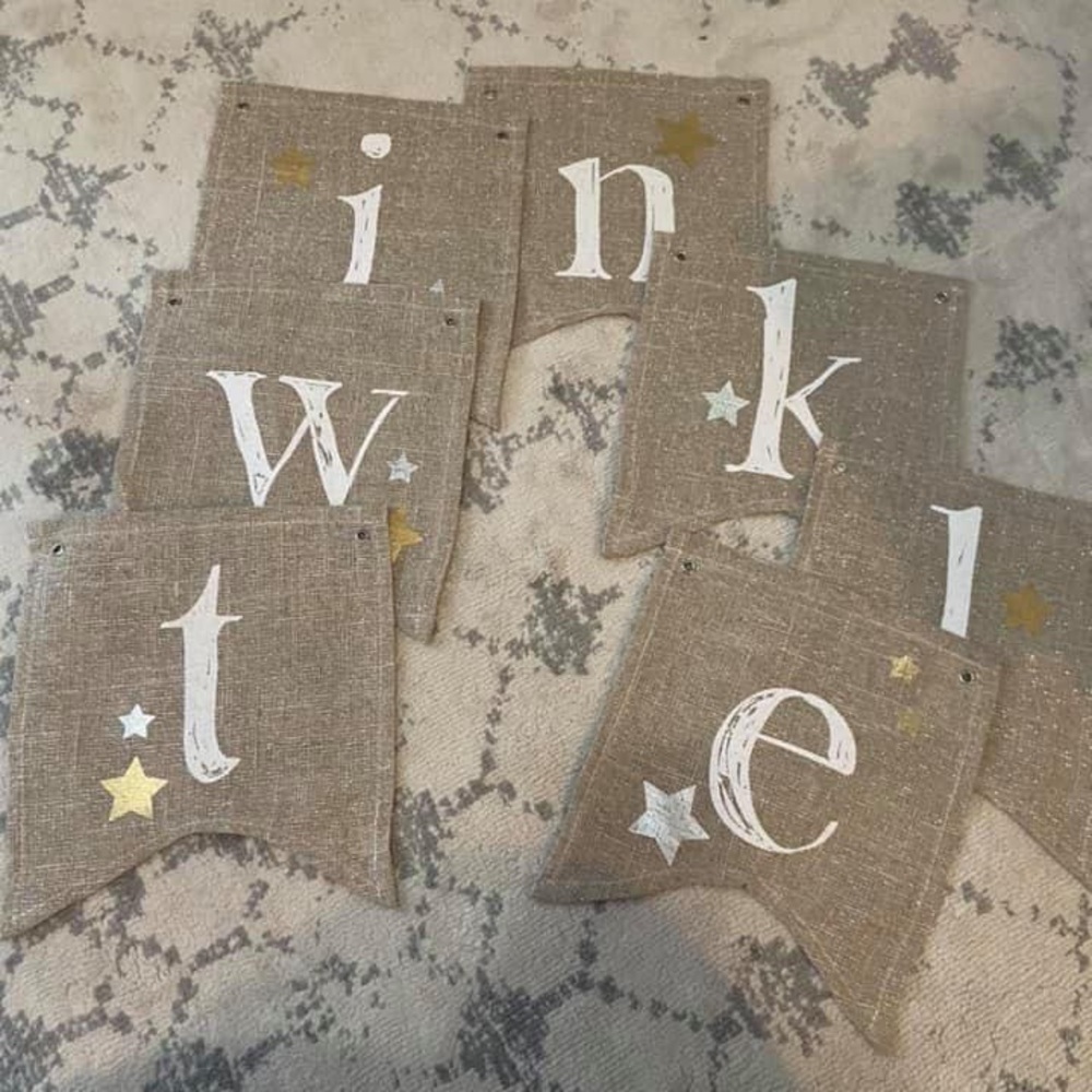 ⭐️ Twinkle ⭐️ Burlap Banner
